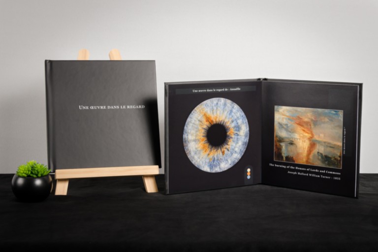 Livre Ecrin - Une oeuvre dans le regard - Iris et oeuvre